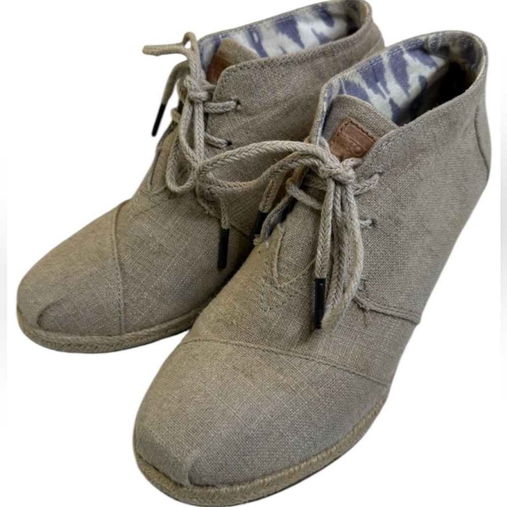 TOMS Natural Tan Wedge Booties